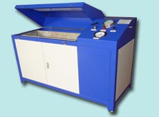 空調(diào)儲(chǔ)液罐爆破試驗(yàn)機(jī)